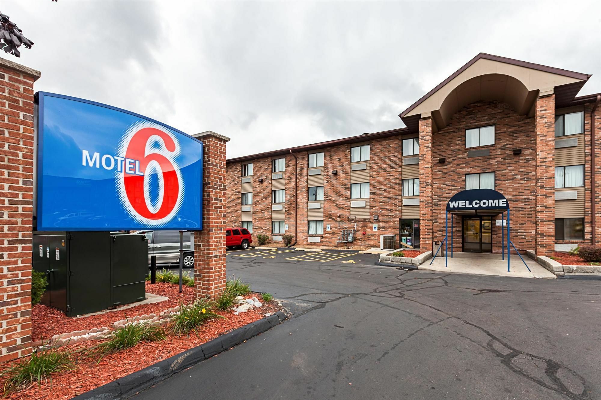 Motel 6-Milwaukee, Wi - Glendale Zewnętrze zdjęcie